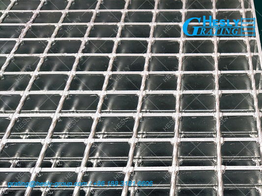 Welded Steel Grating Floor | Hot Dipped Galvanized 60μm | 40X5mm load bar | 50X50mm hole | HeslyGrating China