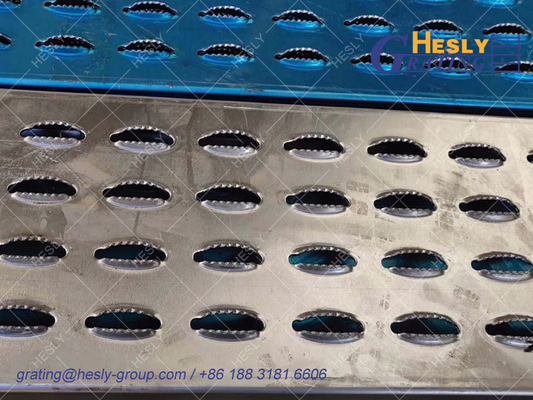 Grip Strut Safety Grating -Diamond Plank, 2.0mm thickness, 50mm height, 300X3000mm plank-HeslyGrating, China