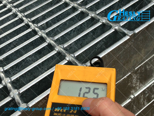 Heavy Duty Steel Bar Grating, 50X5mm load bar, 30mm bar spacing, 8mm twisted bar, Hot dipped galvanised, China Hesly