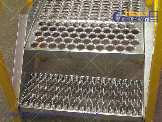 Perf-O Grip Strut Grating stairs, Width 300mmX1500mm, 2.0mm thickness, 50mm height, China HESLY Grating factory