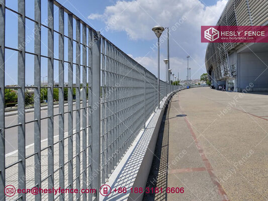 hot dipped galvanised Steel Grating Fence | Metal Grating Fencing | 60X60mm square post