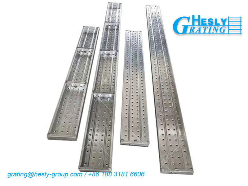 scaffold planks steel, pre-galvanised 1.8mm thick, 250mm width, 2500m Long, HeslyGrating Factory