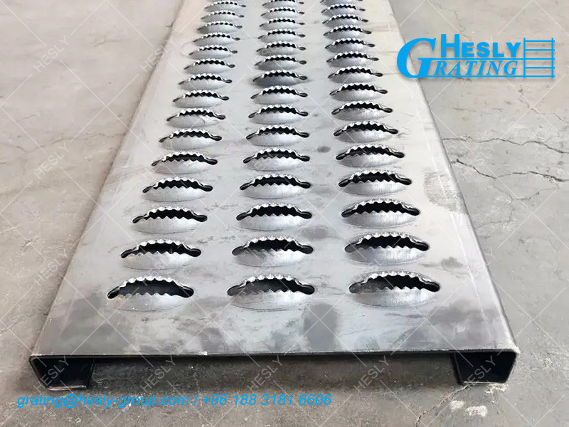Shark Mouth Safety Grating Stair Treads | Perforated Metal | Anti skidding surface | Galvanized Finish | HeslyGrating