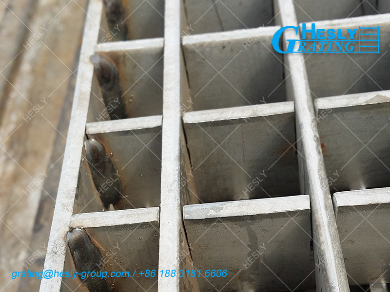 Press Locked Heavy Duty Grating | 75 micron meter galvanised coating | 50X5mm Load Bar | HeslyGrating CHINA Factory