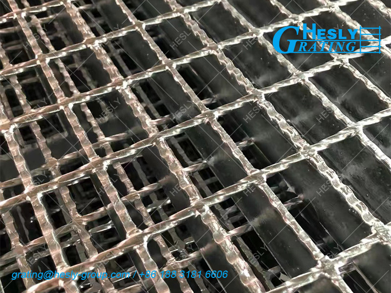 30X50mm pitch Galvanized Steel Bar Grating | 40X5mm load bar | Hesly Grating - China Supplier
