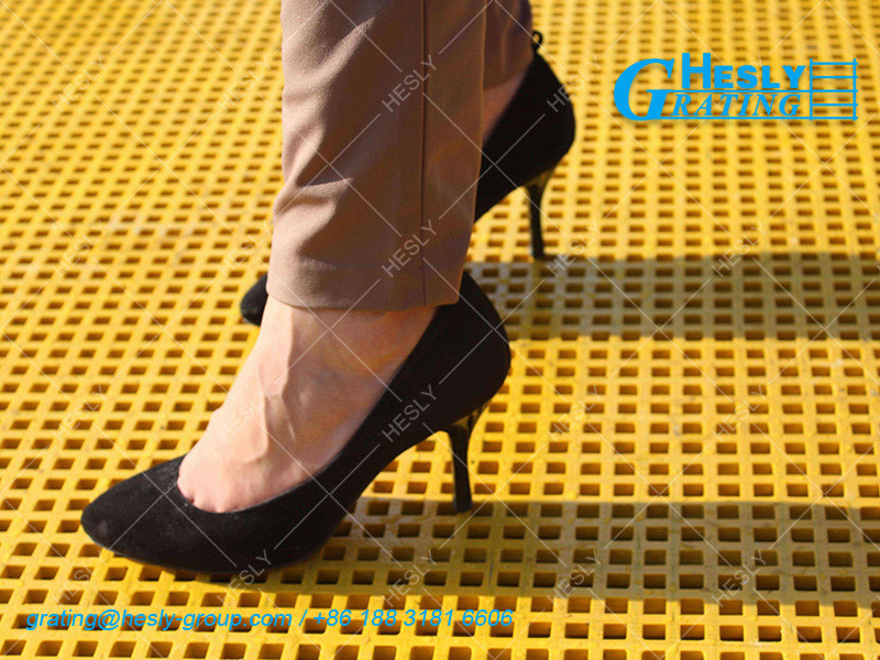 GRP Grating, 50mm thickness, 25X25mm square hole, Gritted Surface, Yellow, 1X2m sheet, HeslyGrating-China