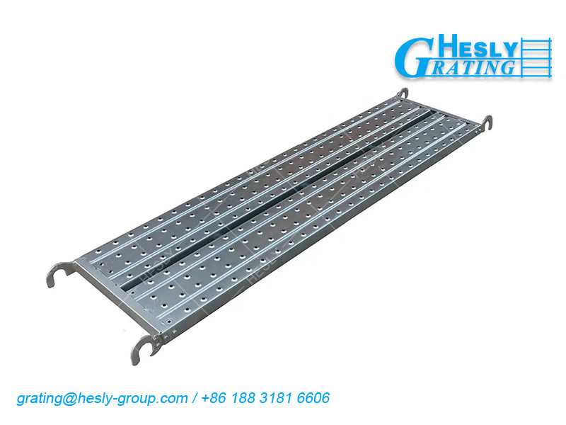 STEEL SCAFFOLD Plank with Hook | 450X2000mm | 1.2mm thickness | 50mm depth | Galvanized | HeslyGrating Factory, China