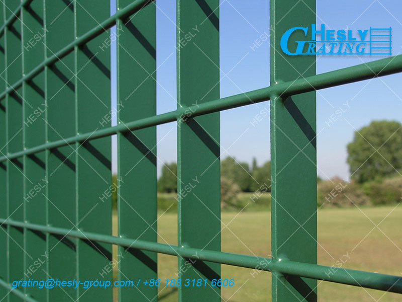Metal Grating Fencing | 25X3mm flat bar | 60X200mm hole | High 1.2m | Width 2.5m | HeslyGrating China factory