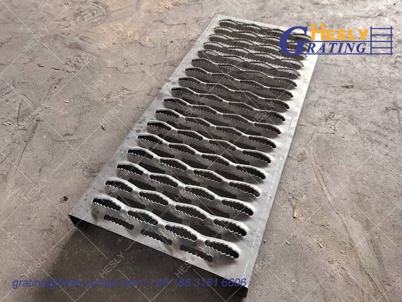 Diamond Grip strut Grating Walkway, 40mm Thickness, 300mm width, Mild Steel Grating, 1500mm length, Hesly China Factory
