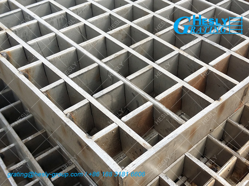 Heavy Duty Steel Grating | 150X6mm bearing bar | 25mm bar pitch | Hot Dipped Galvanized Grating - HeslyGrating