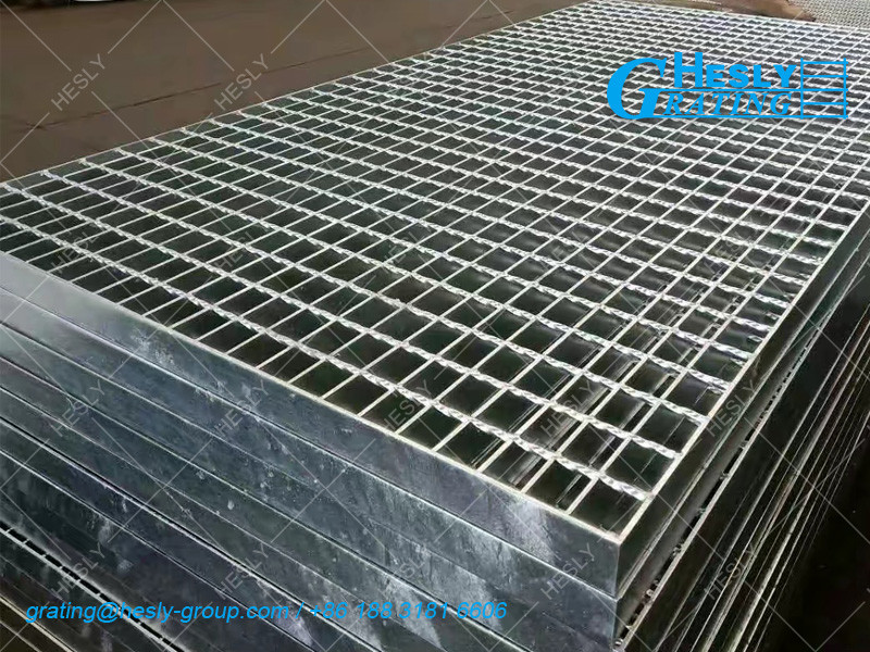 80micron galvanized coating Steel Bar Grating | 30X5mm load bar | 8mm cross bar | 1X2m | HeslyGrating-China
