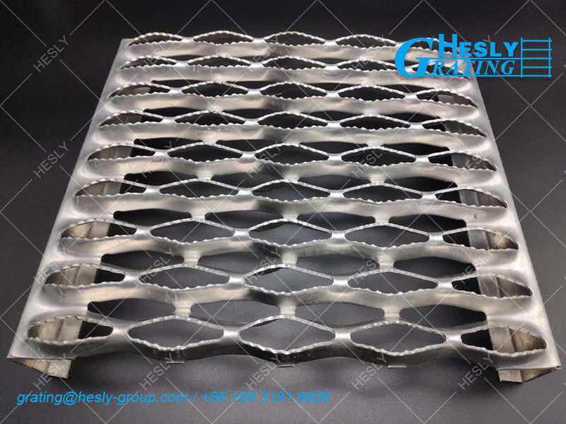 450mm width Carbon Steel Antiskid Safety Grating Channel | China Safety Grating Factory