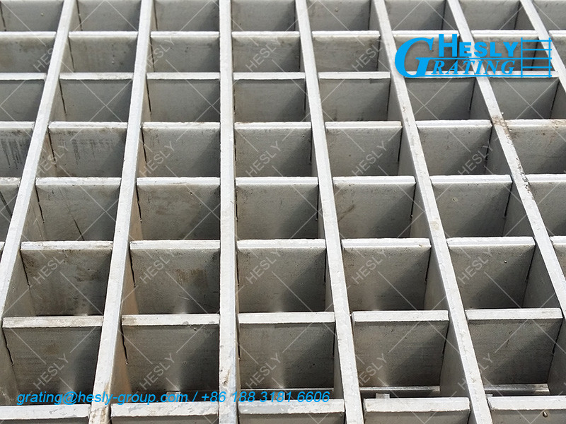 AISI304 Stainless Steel Pressure Locked Bar Grating | 50X50mm square hole | Polished Finish - HeslyGrating_China
