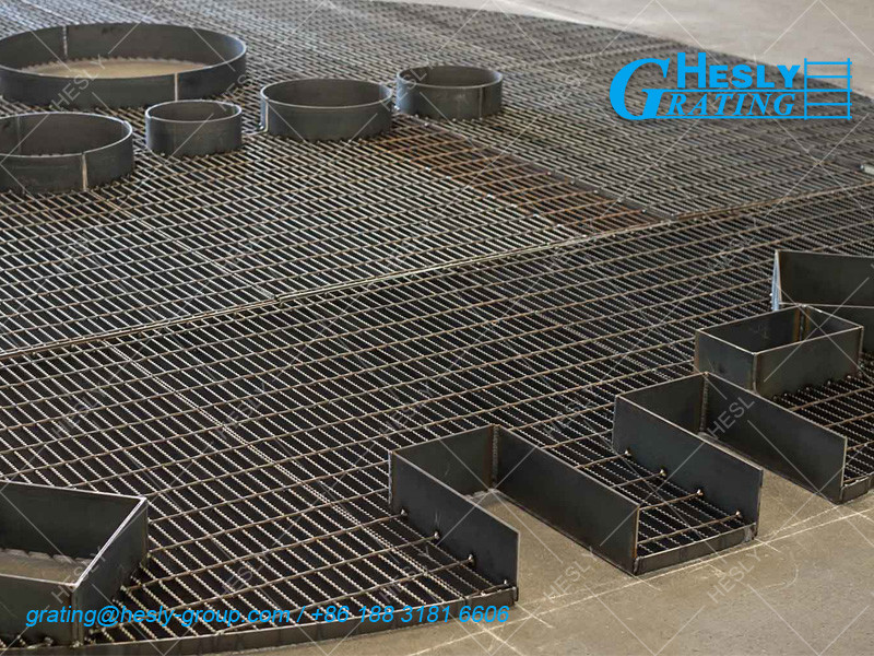 Welded Steel Grating Floor | Hot Dipped Galvanized 60μm | 40X5mm load bar | 50X50mm hole | HeslyGrating China