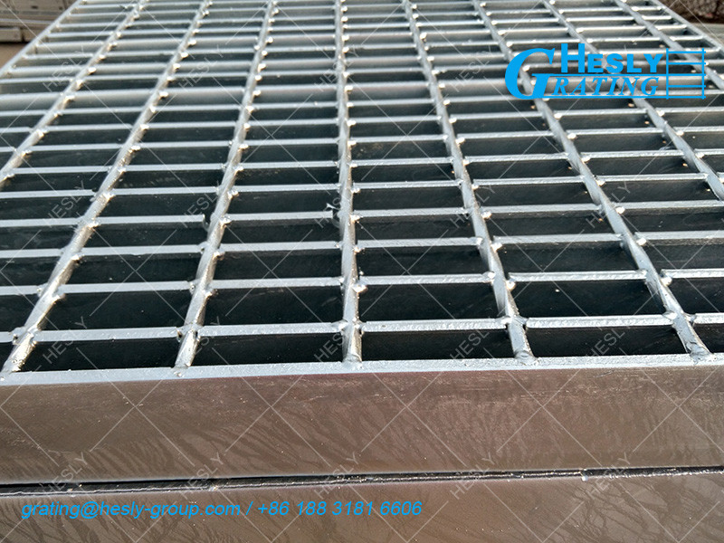 High Quality Welded Steel Bar Grating | 55 micron zinc layer | HeslyGrating Factory sales | China Supplier