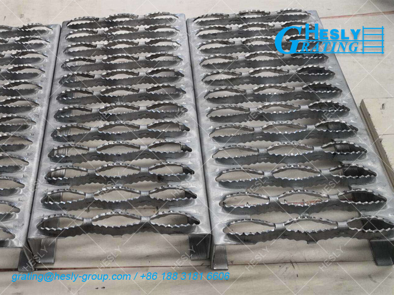 Shark Mouth Safety Grating Stair Treads | Perforated Metal | Anti skidding surface | Galvanized Finish | HeslyGrating