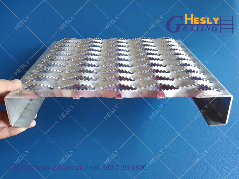 Antiskid Safety Perforated Grating Walkway with Alligator Mesh | China Perforated Grating Supplier