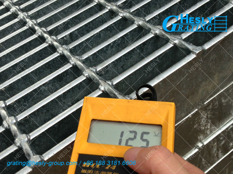 Heavy Duty Steel Bar Grating, 50X5mm load bar, 30mm bar spacing, 8mm twisted bar, Hot dipped galvanised, China Hesly