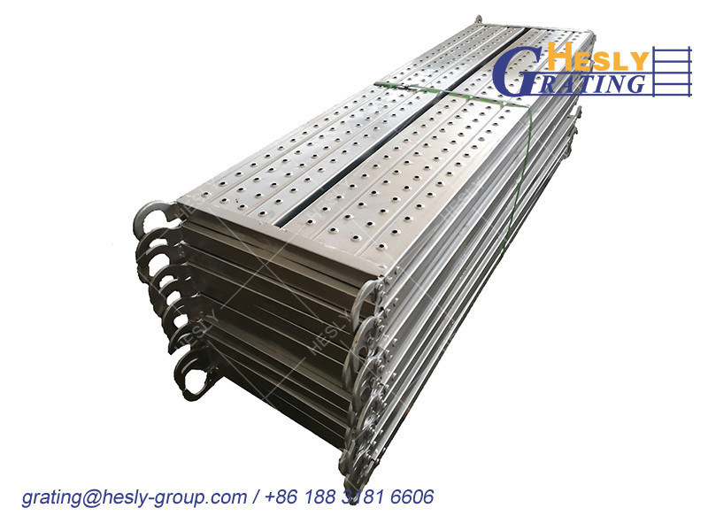 SCAFFOLD Metal Plank for catwalk | 500X3000mm | 1.8mm thickness | 50mm depth | Galvanized | HeslyGrating Factory, China