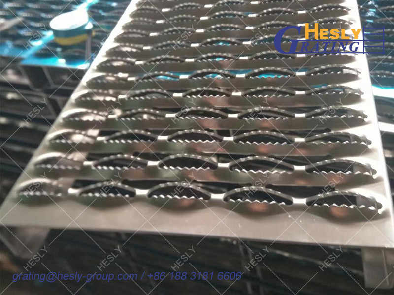 Pre-galvanised Grip Strut Safety Grating Plank, 2.0mm thickness, 50mm depth, 400mm width, 3000mm length, HESLY CHINA